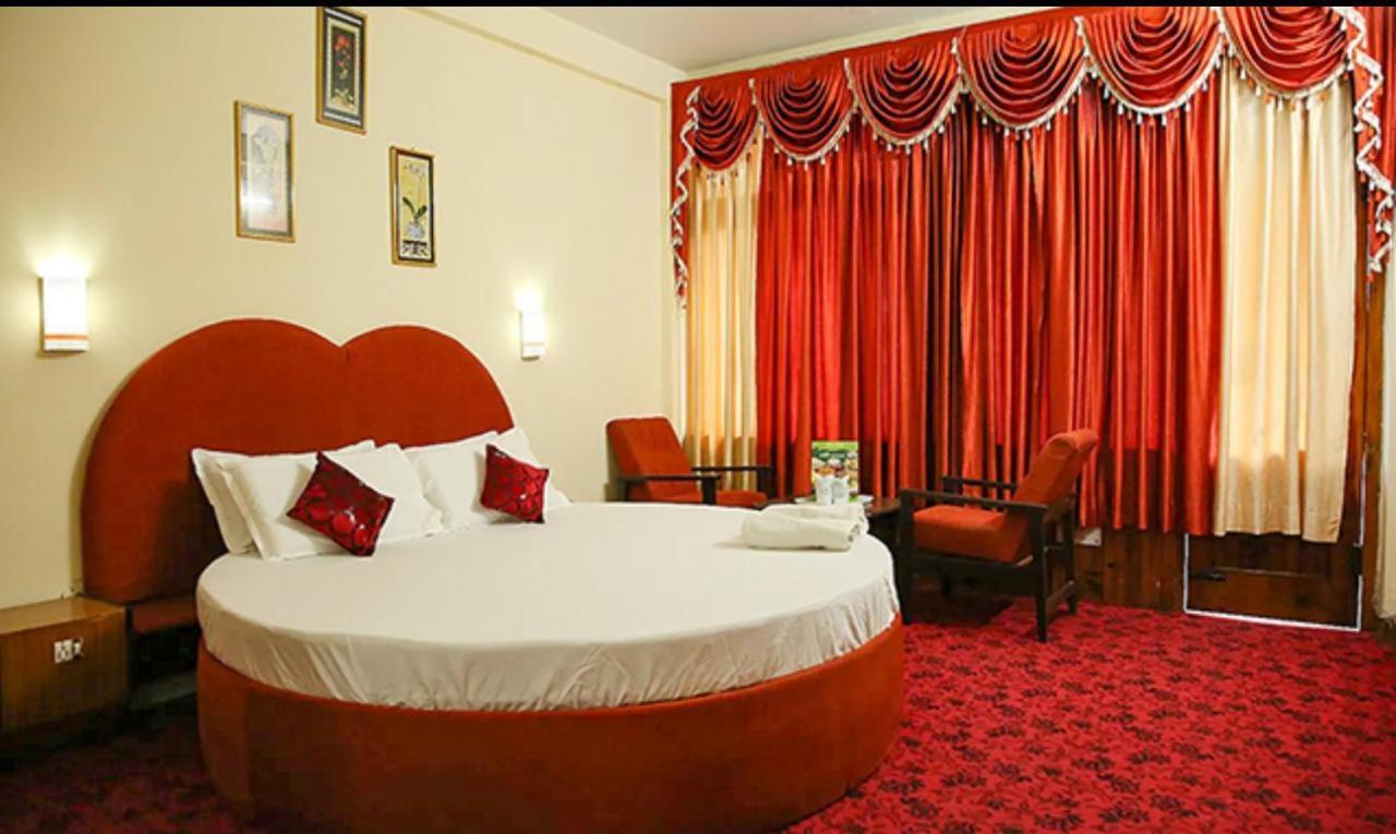 Mha Hotel Ever Green Manali Kültér fotó